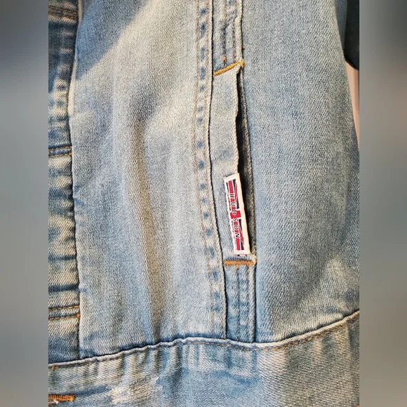 HUDSON| Boys denim jacket, with sweatshirt hood| size 10-12 - Picture 4 of 11